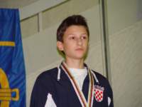 prog_j008_small.jpg
