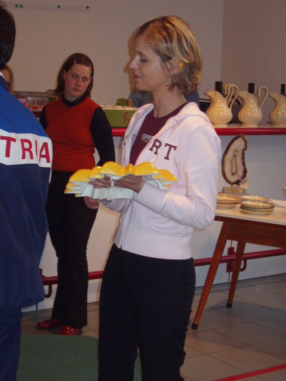 djevojkaizorganizacije.jpg