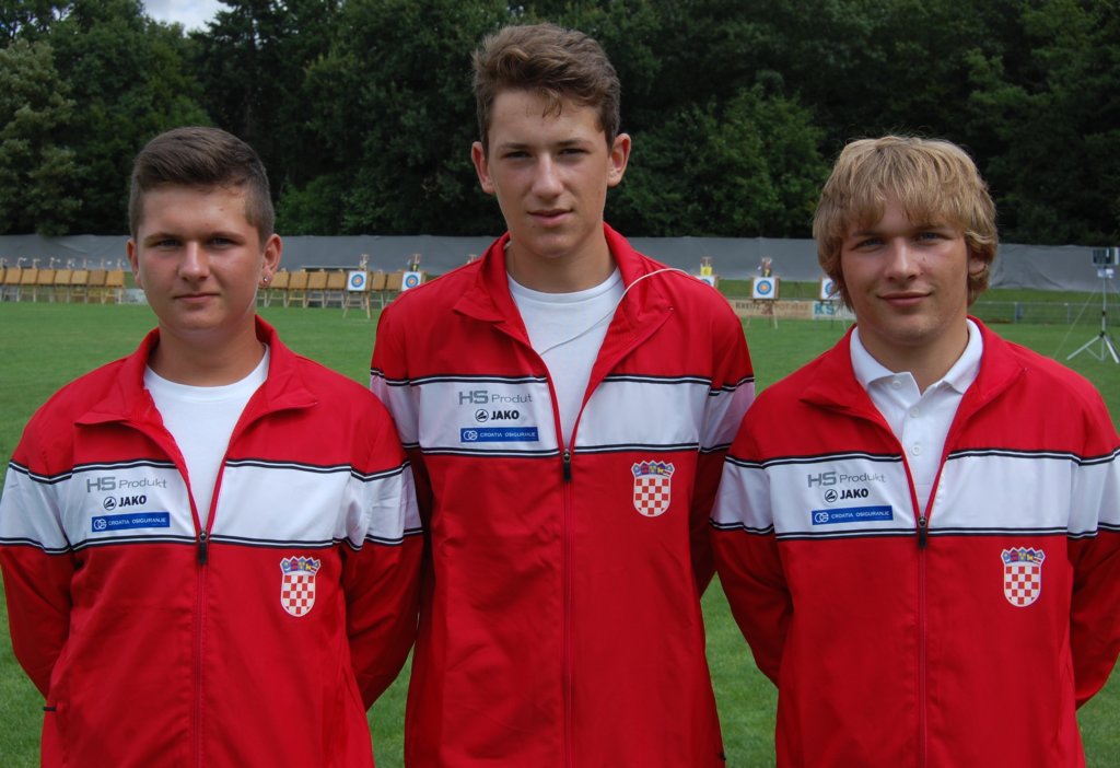 kadetskaekipanasp2014.jpg