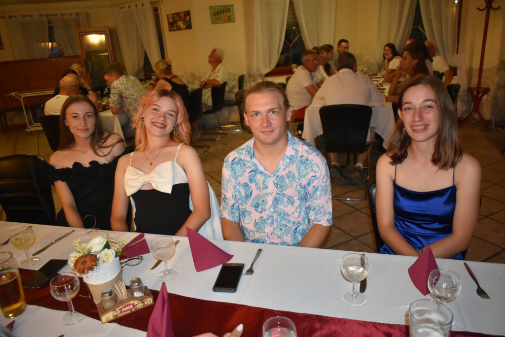 bra_9088.jpg